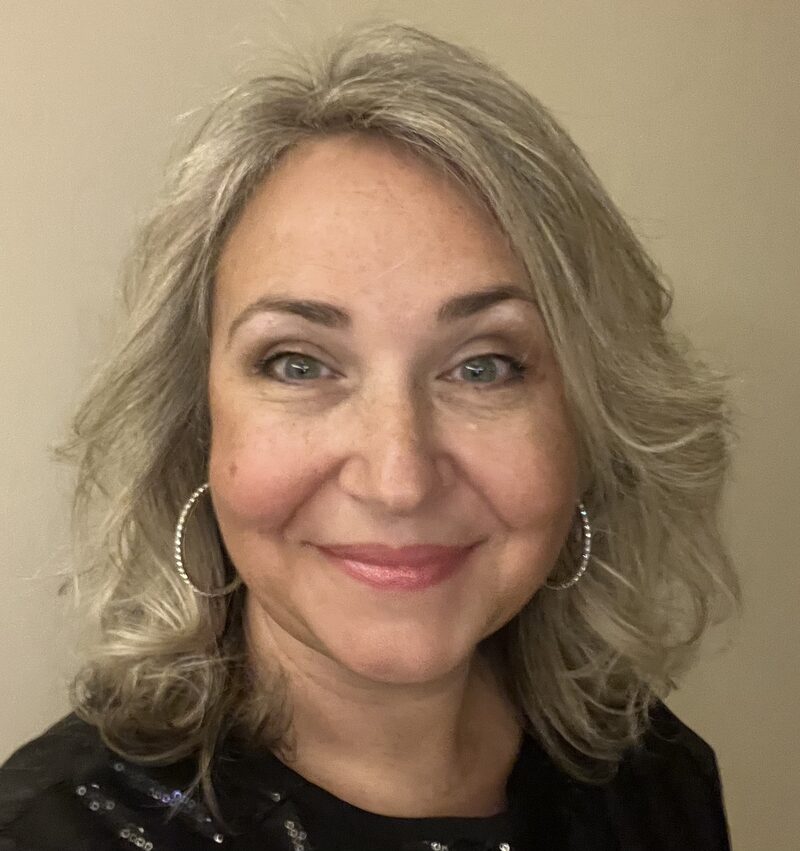 Portrait of Ms. Elizabeth Fennell, Director & Head of School